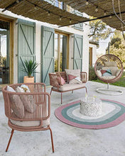 Kave Home - Poltrona sospesa con piede Elianis terracotta