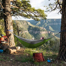 SUNNY GUARD Amaca da Campeggio Portatile con due cinghie per alberi Traspirante Nylon da Paracadute Amaca backpacking, viaggi，270x140cm verde e grigio