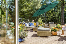 SONGMICS Ombrellone da Giardino Ø 2,7 m, Parasole Ottangolare, Protezione UPF50+, Meccanismo di Inclinazione e Manovella, Giardino Balcone Cortile Piscina, Base Non Inclusa, Verde Scuro GPU027C01