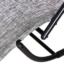 Outsunny Lettino Sedia Sdraio a Dondolo Zero-Gravity da Giardino, Impermeabile, con Poggiatesta, Grigio 160x61x79 cm
