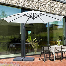 Outsunny Ombrellone Decentrato Angolazione Regolabile Girevole a 360 da Giardino Poliestere Φ294x248cm Bianco Crema