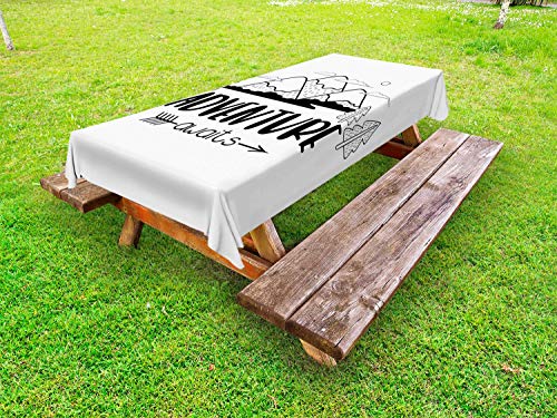 ABAKUHAUS Detto Tovaglia da Esterno, Mountain Adventure Lettering, Tovaglia da Picnic Lavabile Decorativa, 145 cm x 305 cm, Charcoal Grey Bianco