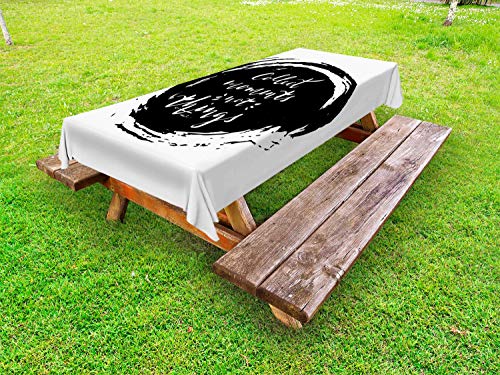 ABAKUHAUS Detto Tovaglia da Esterno, Grande Rotonda Spot e Lettering, Tovaglia da Picnic Lavabile Decorativa, 145 cm x 265 cm, Charcoal Grey And White
