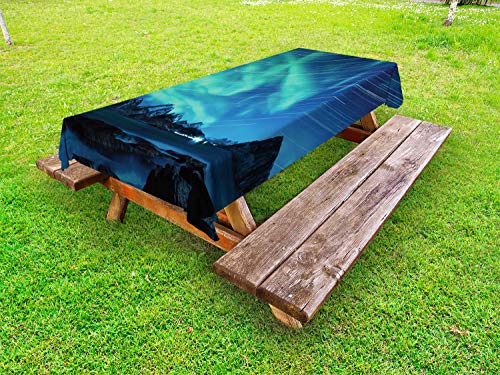 ABAKUHAUS Norvegia Tovaglia da Esterno, Gloomy Borealis Atmosfera, Tovaglia da Picnic Lavabile Decorativa, 145 cm x 305 cm, Mare Blu Scuro Seafoam