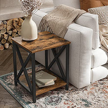 VASAGLE Tavolino, Comodino con Struttura ad X in Acciaio e Ripiano Inferiore, Stile Farmhouse Industriale, 40 x 40 x 50 cm, Marrone Vintage e Nero LET277B01