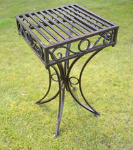Garden Market Place Olive Grove, tavolino o base in metallo, stile Versailles, finitura bronzo anticato
